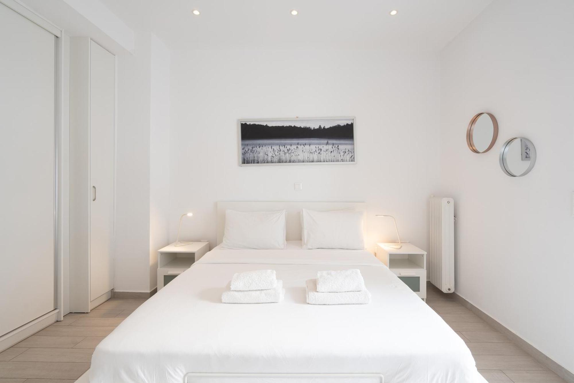 Stunning Cozy Apartment In เอเธนส์ ภายนอก รูปภาพ