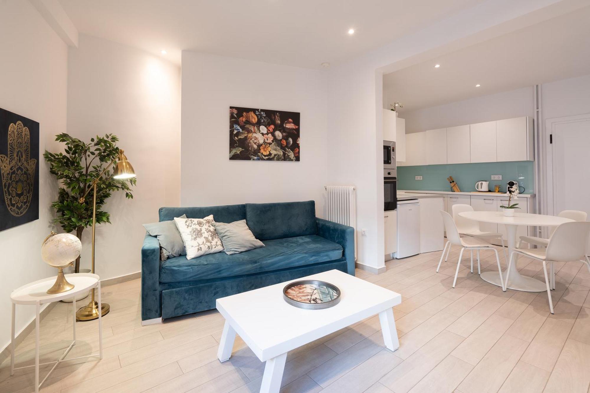 Stunning Cozy Apartment In เอเธนส์ ภายนอก รูปภาพ